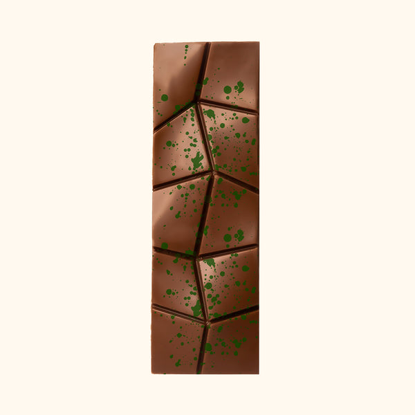 Felora Wild Zaatar chocolate bar — texture close-up